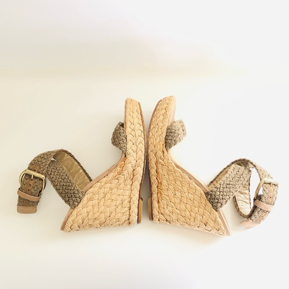 STUART WEITZMAN ALEX Green Crisscross Espadrille Wedges - Picture 8 of 15